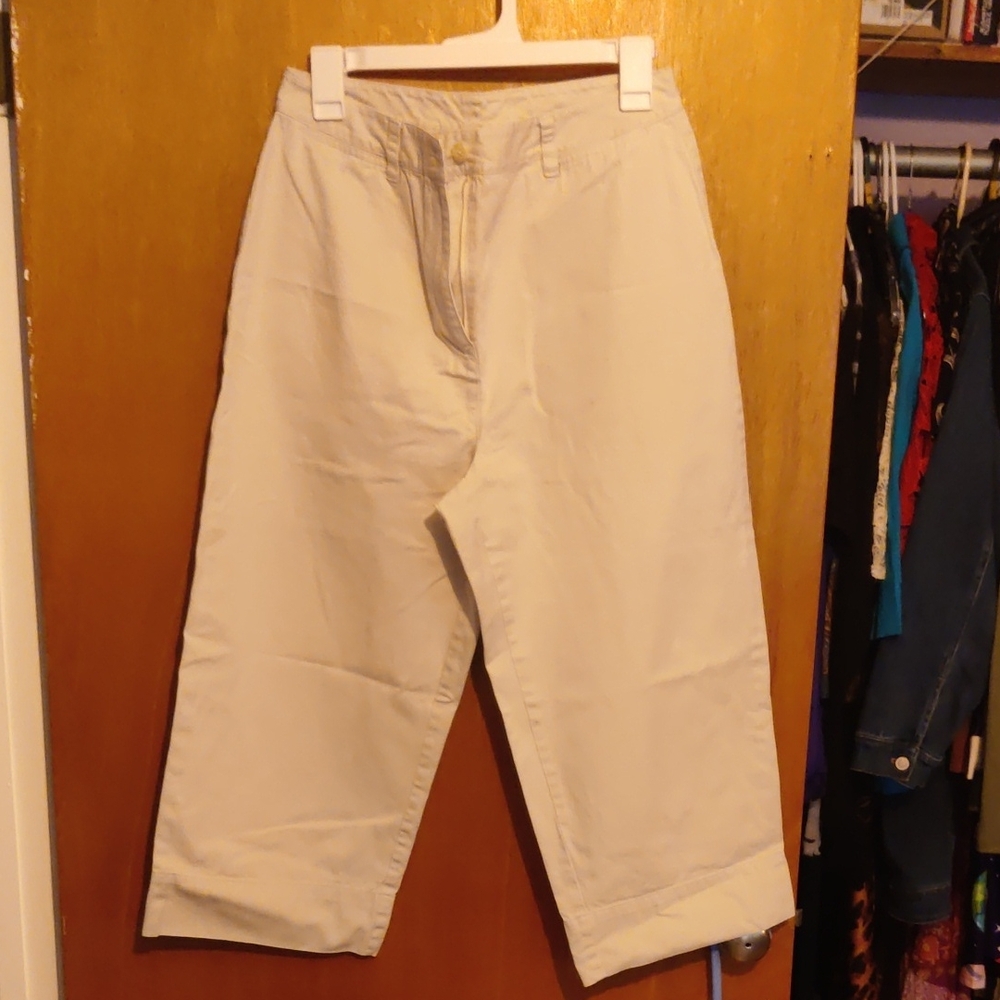 Casual Corner WoMen's Cream Chinos